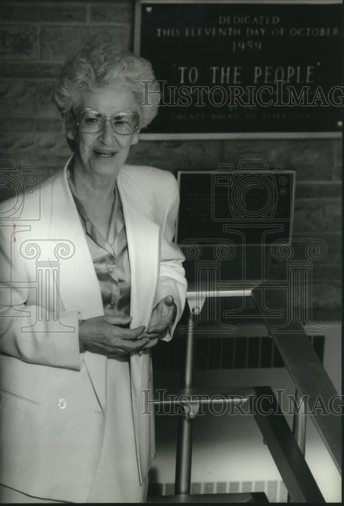 1993 Delores Sheihan, Retired Waukesha County Court Clerk - Historic Images