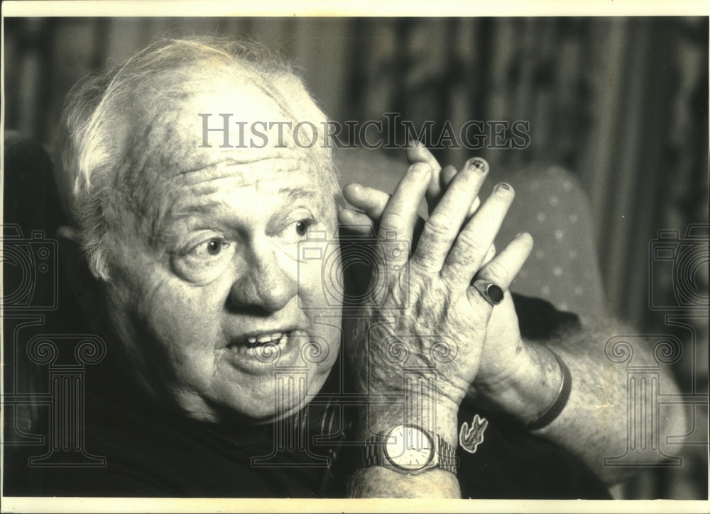 1987 Press Photo Mickey Rooney, interview at New York City hotel - mjc05049 - Historic Images