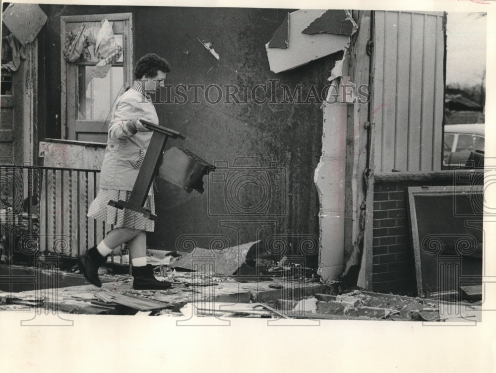 1967 Press Photo Belvidere, Illinois residents return to storm damaged homes - Historic Images