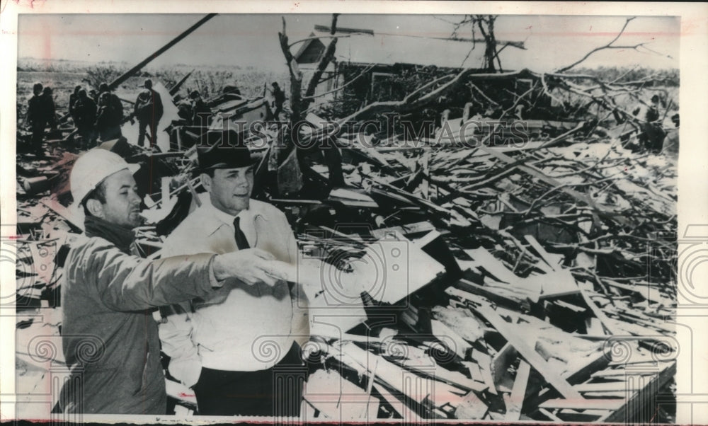 1964 Press Photo The tornado wreckage at Larose, Louisana - mjc05209 - Historic Images