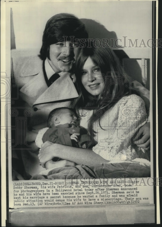1972 Press Photo Singer Bobby Sherman and family in Hollywood, CA - mjc05639 - Historic Images