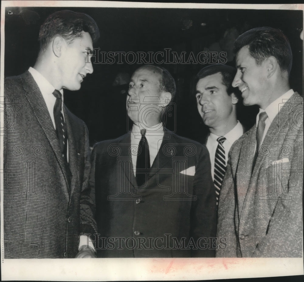 1956 Press Photo Braves baseball players meet Adlai Stevenson in St. Louis - Historic Images