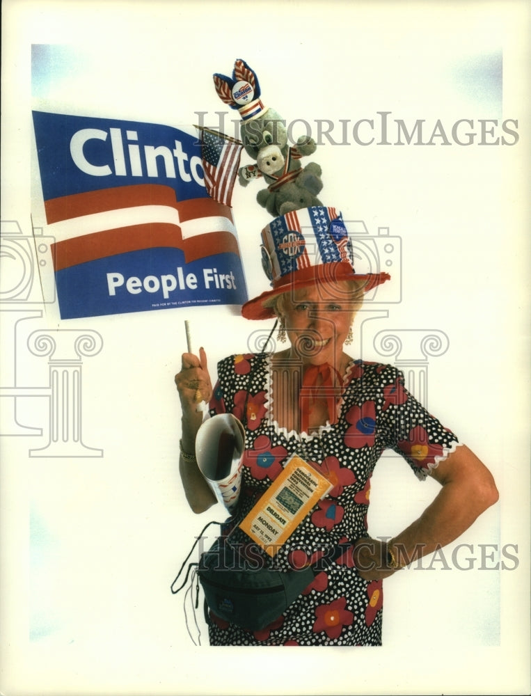 1992 Democratic Convention, Clinton supporter - Historic Images