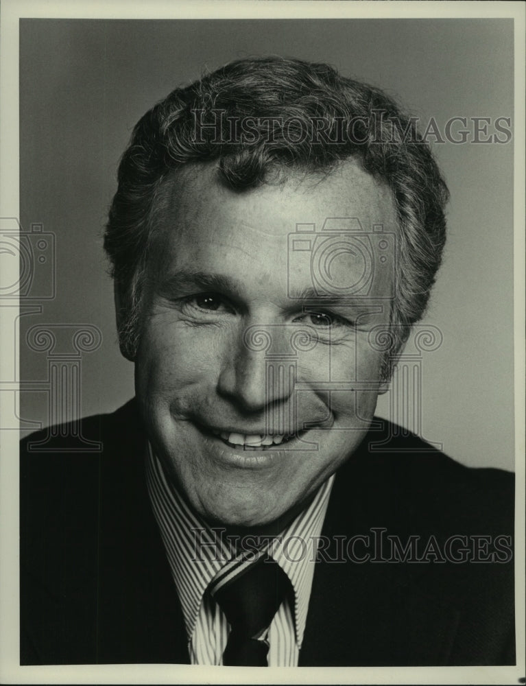 1980 Press Photo Wayne Rogers, Actor - mjc05792 - Historic Images