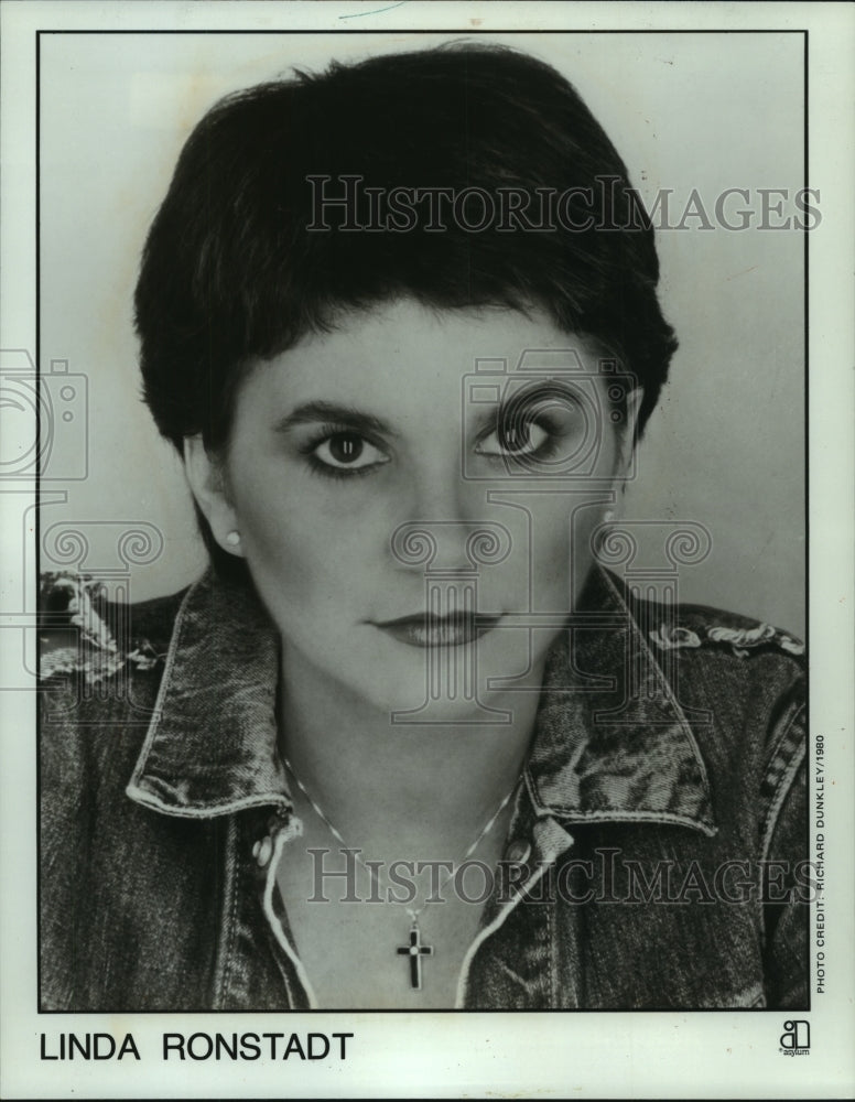 1980 Press Photo Linda Ronstadt, singer - mjc05806 - Historic Images