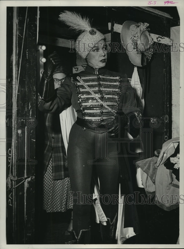 1955 Press Photo Performer Cornelia Otis Skinner - mjc05816 - Historic Images