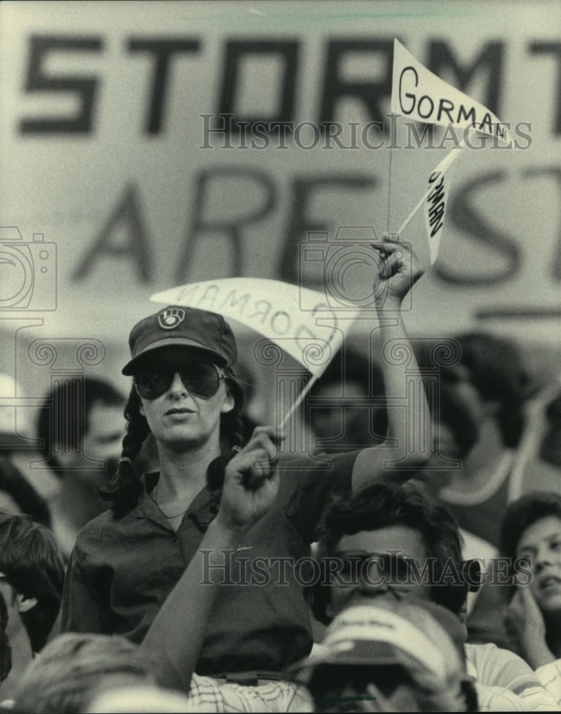 1983 Press Photo Anne Van Laanen waved pennants before baseball game - mjc06025- Historic Images