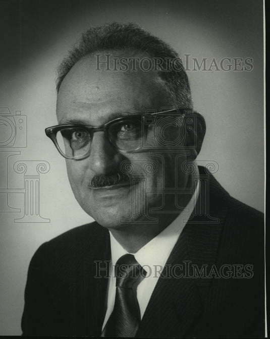 1970 Press Photo Bernard Stepner, musician, Milwaukee - mjc06080 - Historic Images