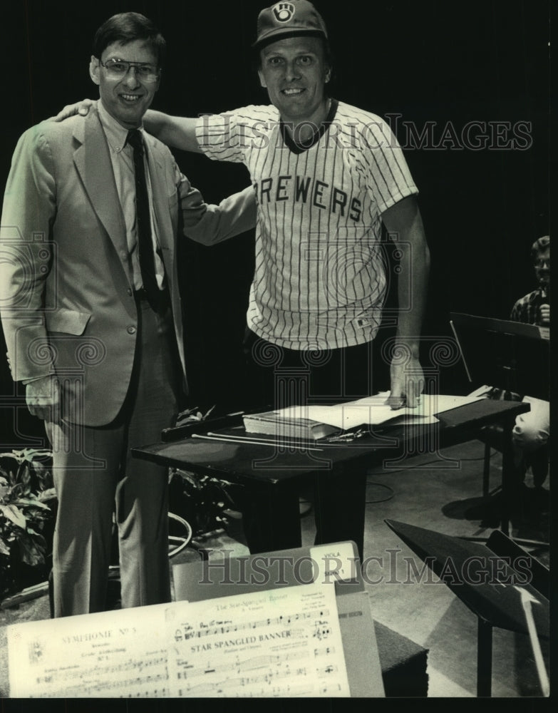 1988 Bud Selig and Zdenek Macal at recording of National Anthem - Historic Images
