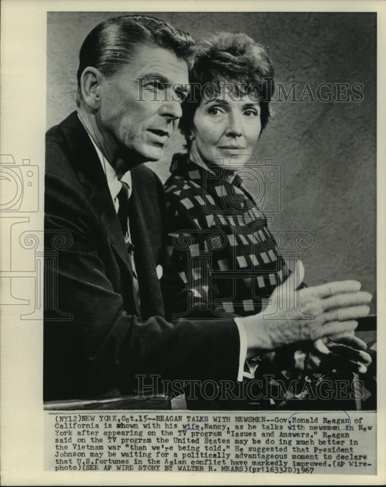 1967 Press Photo Governor Ronald Reagan and wife, Nancy in "Issues and Answers." - Historic Images