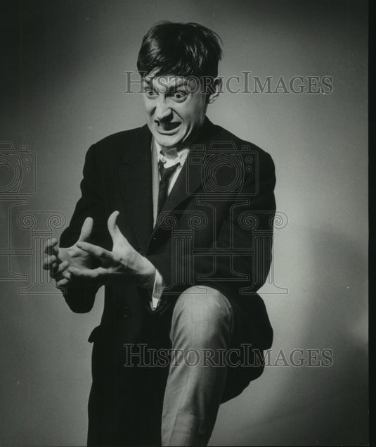 1964 Press Photo An Angry Looking Bill Taylor in Milwaukee - mjc06229 - Historic Images