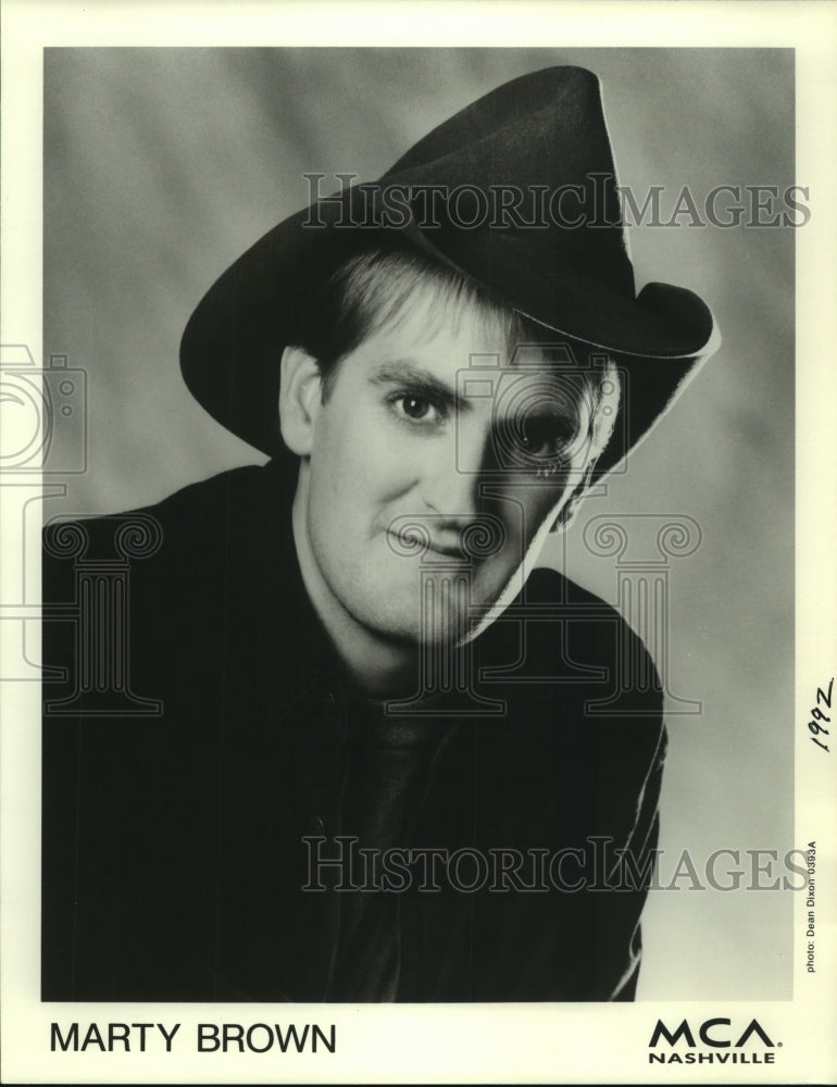 1992 Press Photo Marty Brown Musician - mjc06361 - Historic Images