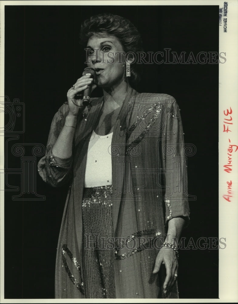1989 Press Photo Musician Anne Murray singing - mjc06476 - Historic Images