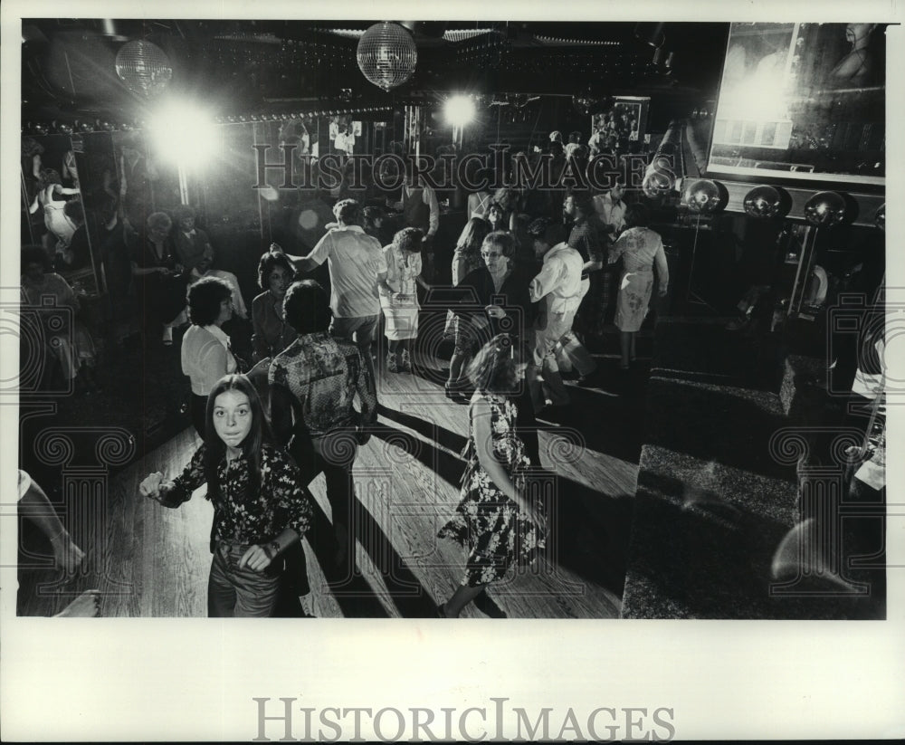 1978 Dancers at disco Planet Circus - Historic Images