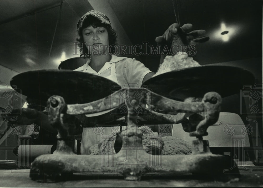 1984 Worker Weighs Dough at Natural Ovens of Manitowoc in Wisconsin - Historic Images
