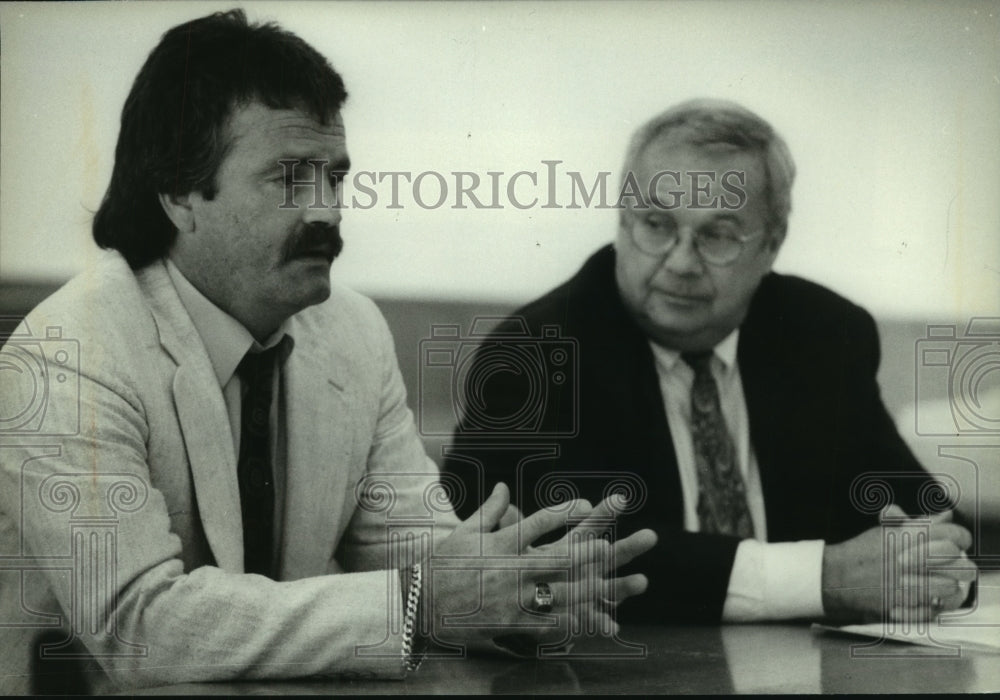 1994 Press Photo Former Milwaukee Brewer Gorman Thomas&#39; Trial for Drunk Driving - Historic Images