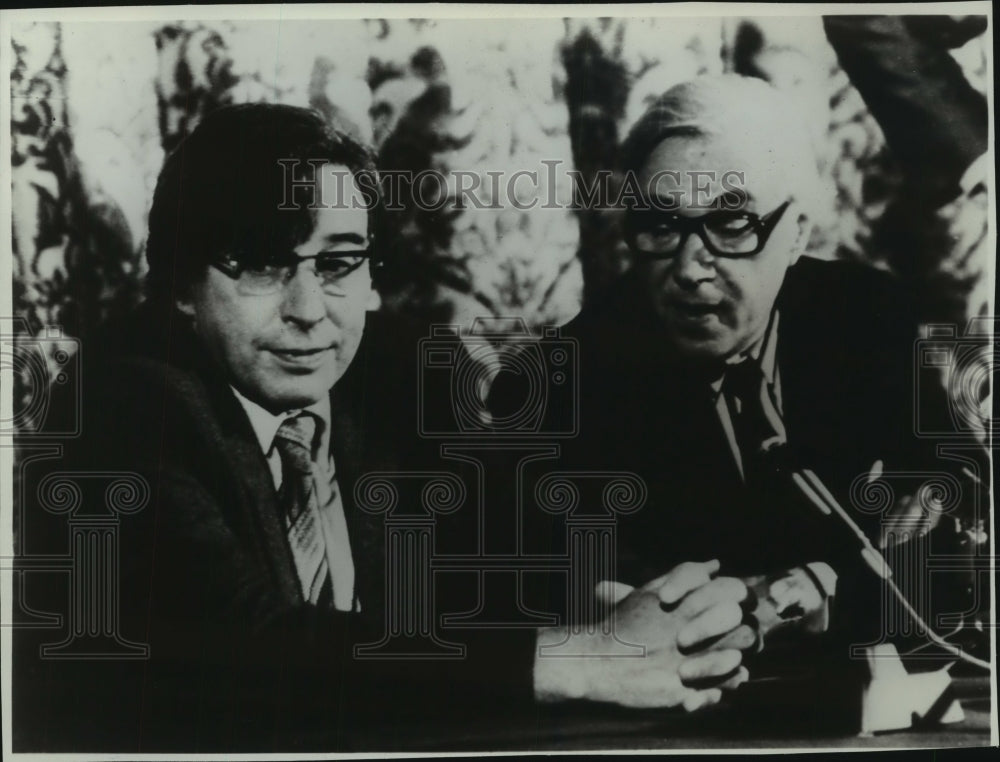 1978 Press Photo Test tube baby doctors Patrick Steptoe and Robert Edwards - Historic Images