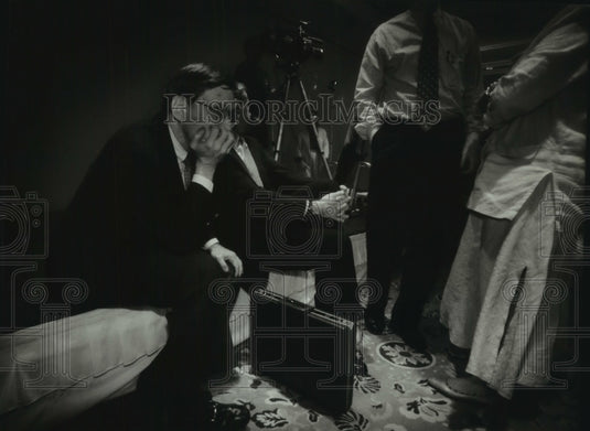 1993 Brewers owner, Bud Selig, sits on couch in media room, Kohler - Historic Images