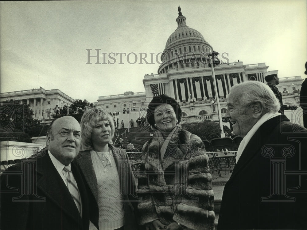 1981 Ronald Reagan Inauguration Attendees - Historic Images