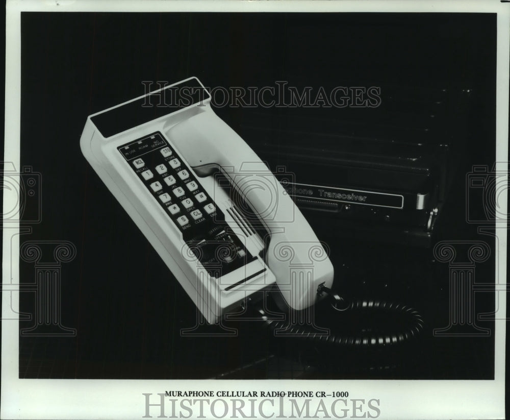 1984, The Muraphone cellular radio phone CR-1000 - mjc07019 - Historic Images