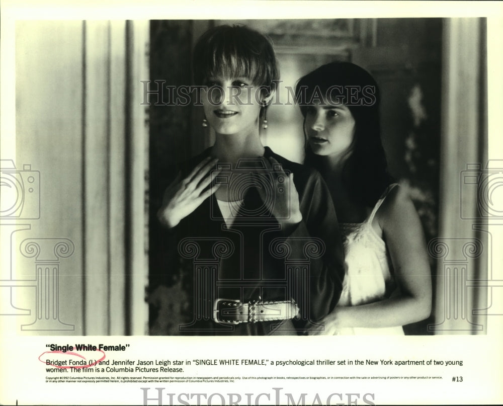1992 Bridget Fonda and Jennifer Jason Leigh in Single White Female - Historic Images