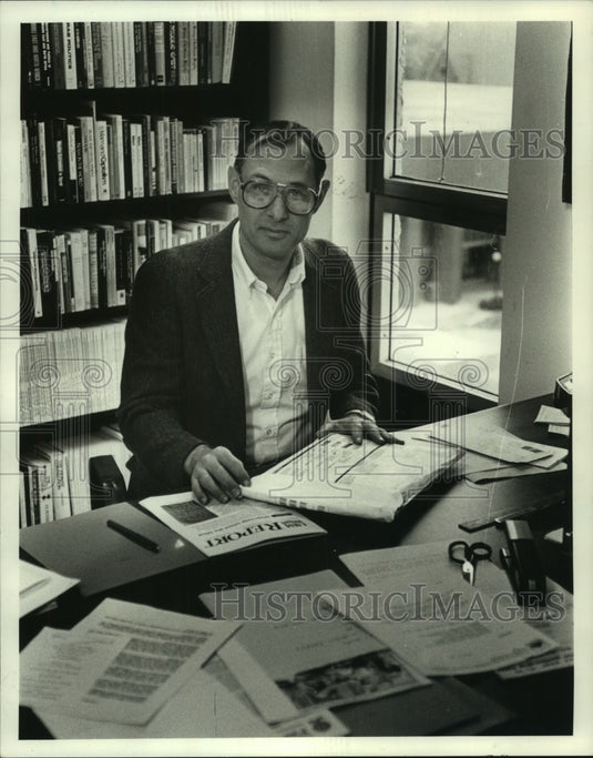 1989 Mark Tessler, Professor, University of Wisconsin-Milwaukee - Historic Images