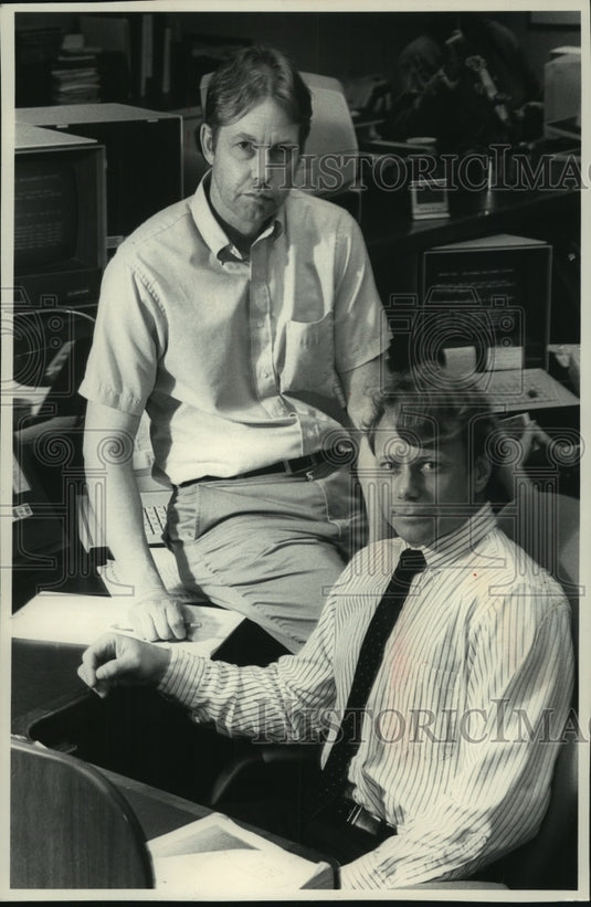 1989, James Severance directs investment portfolio with Paramount - Historic Images