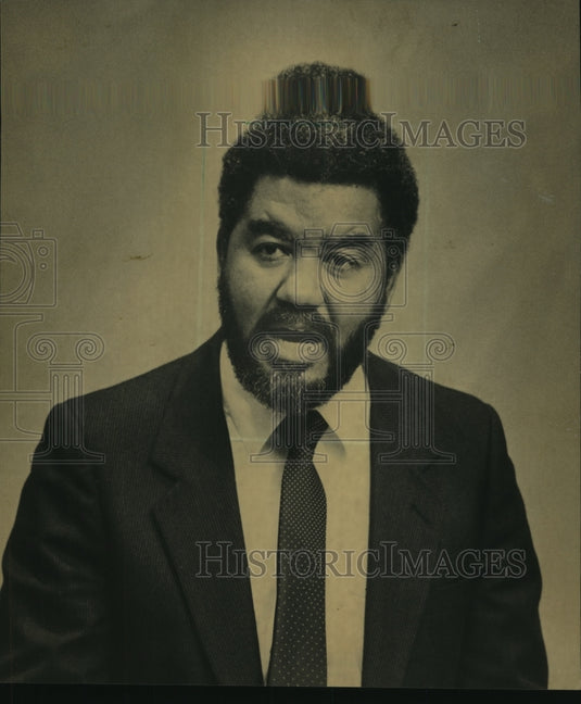 1985, Trevor E. Sewell, Dean of Temple U College of Education - Historic Images