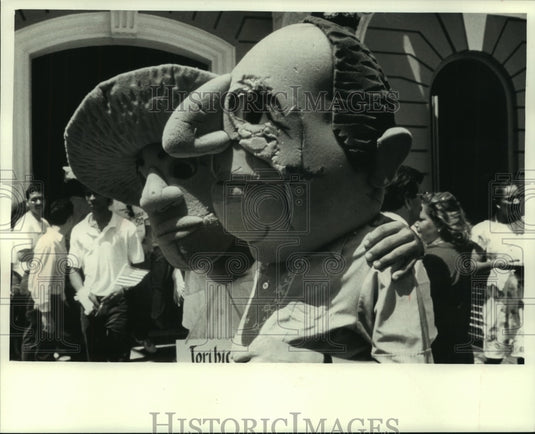 1988 Press Photo Saint's Day celebration in Puerto Rico - mjc07873 - Historic Images