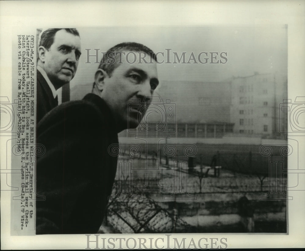 1966 Press Photo Stewart Udall, Secretary of Interior and Robert Jones in Berlin - Historic Images
