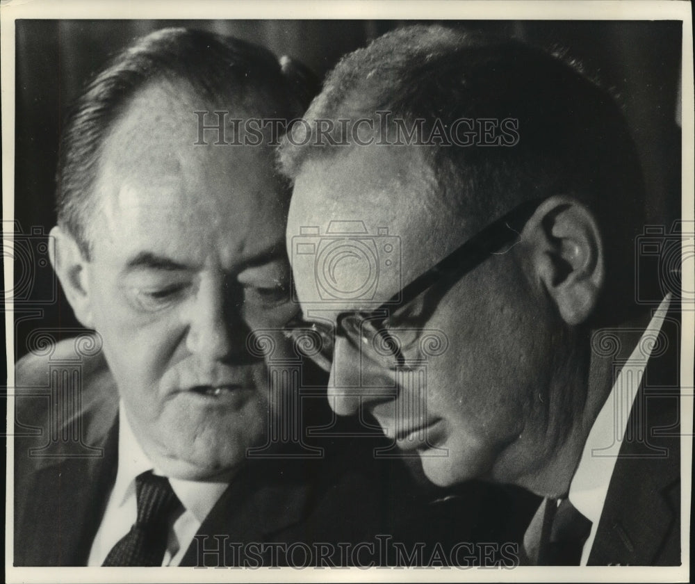 1964, Hubert Humphrey and John Reynolds visiting Milwaukee - Historic Images