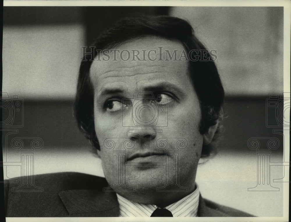 1976 Press Photo CBS president Arthur Taylor - mjc08110 - Historic Images