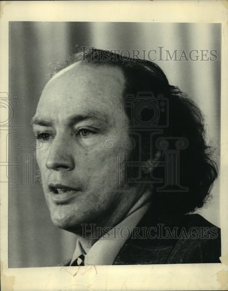 1971 Press Photo Pierre Trudeau holds press conference in Washington D.C. - Historic Images