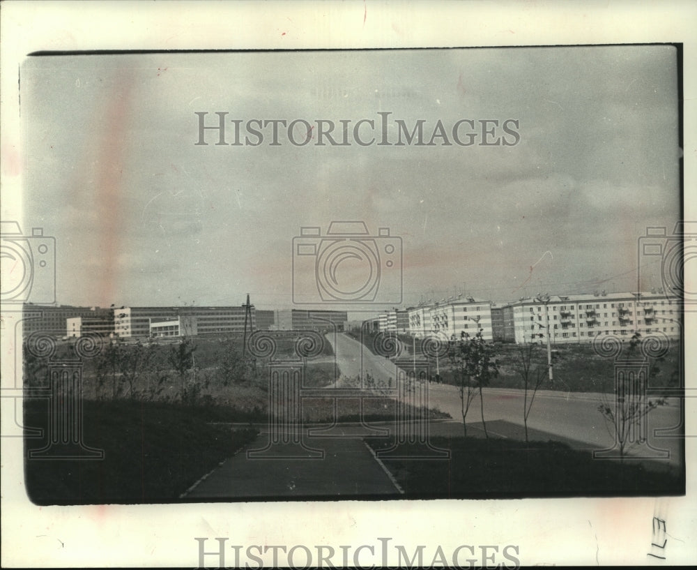 1968 Press Photo Modern housing going up in Irkutsck, Russia - mjc08640- Historic Images