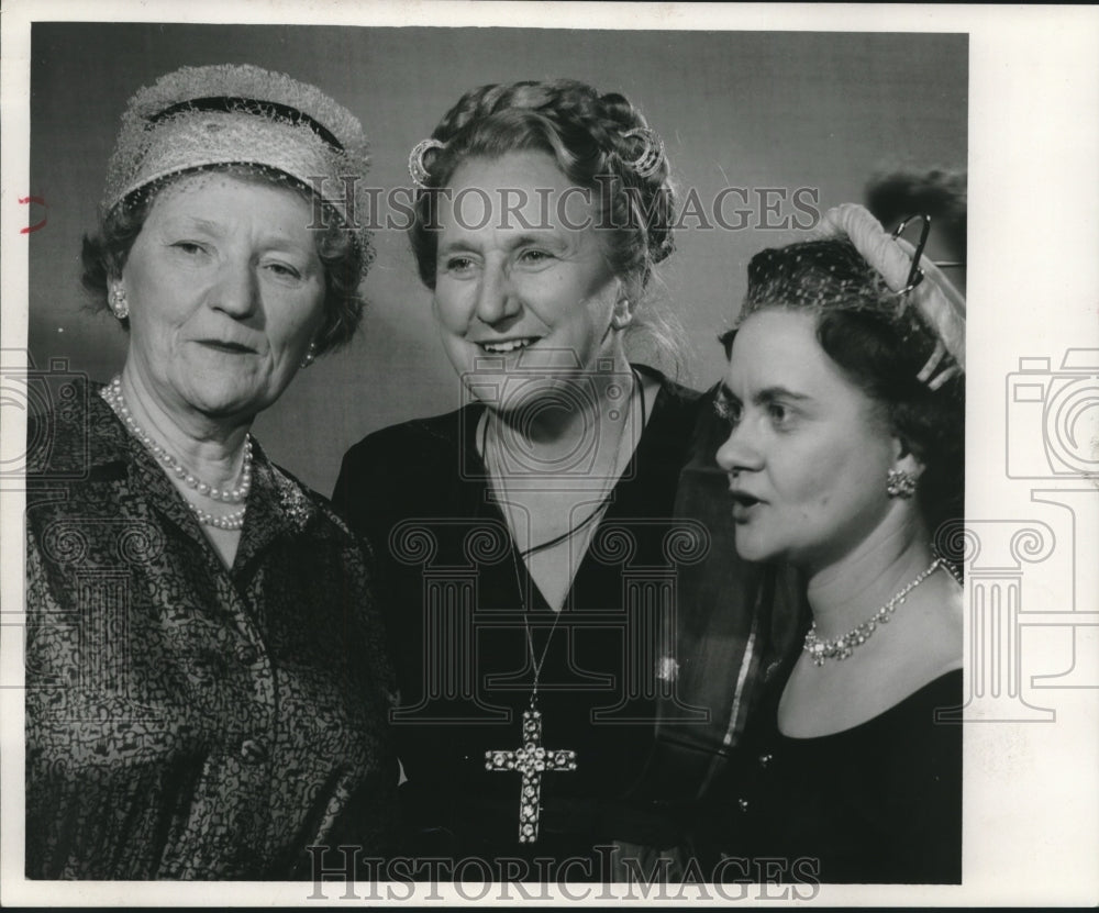 1957 Press Photo Mrs. Tufty - mjc08775- Historic Images