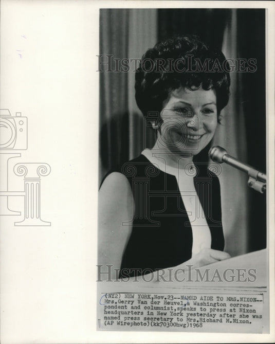 1968, Gerry Van der Heuvel speaks to press at Nixon headquarters - Historic Images