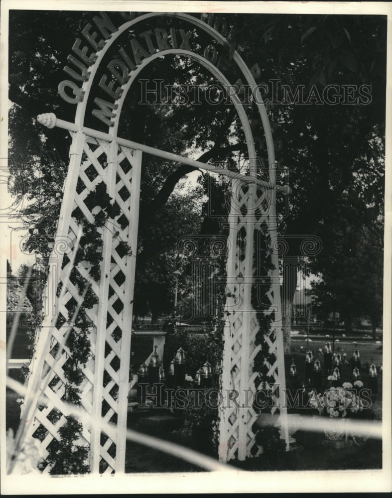 1972 Press Photo Site where Mary Van Hoof claims to have visited the Virgin Mary - Historic Images