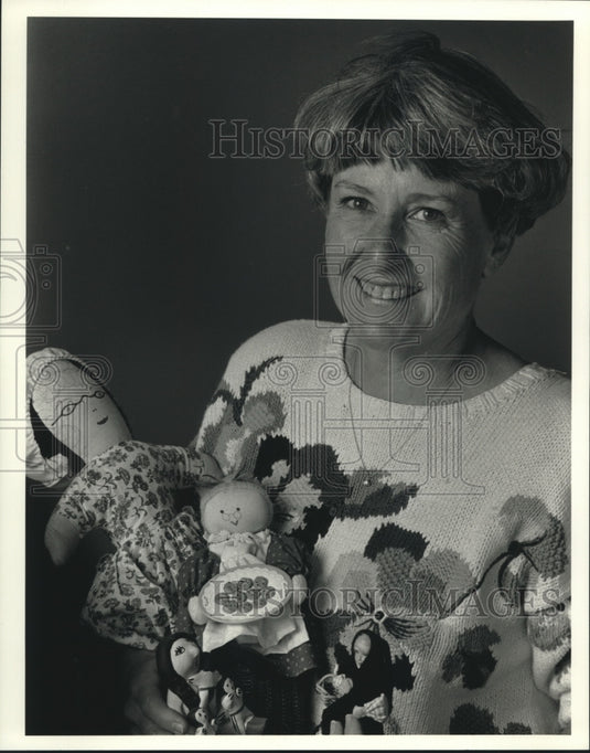 1992 Press Photo Kathleen Phillips,"Grandmothering" Class Teacher in Wauwatosa - Historic Images