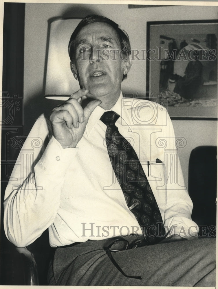 1976 Press Photo Arizona Representative Morris Udall in his Washington office - Historic Images