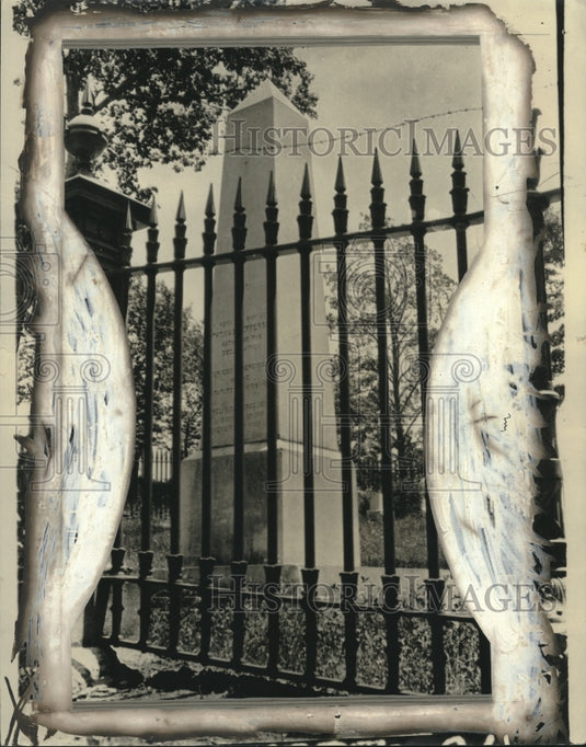 Press Photo The monument which marks the grave of Thomas Jefferson - mjc09517 - Historic Images