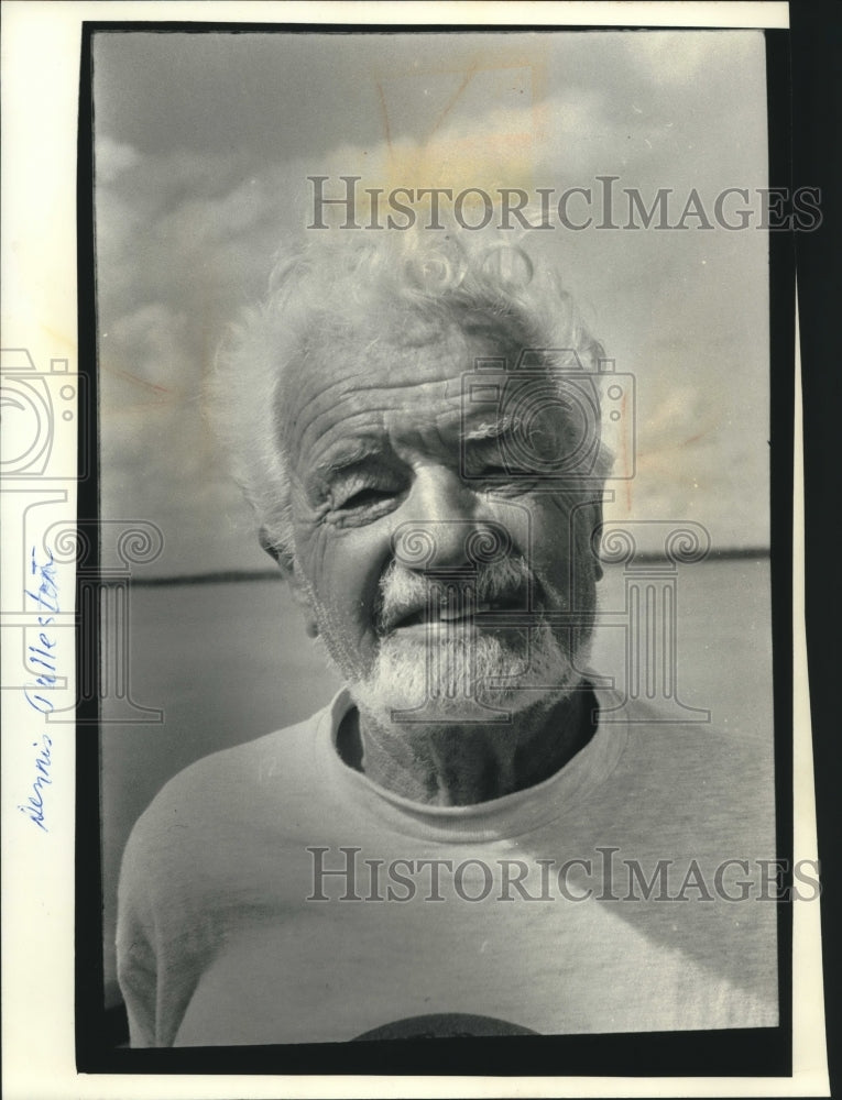 1992, Dennis Pulleston - mjc09609 - Historic Images