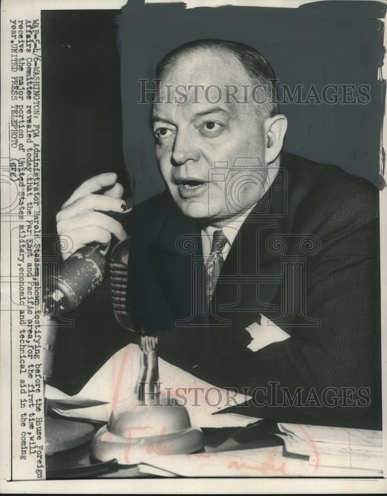 1954 Press Photo Harold Stassen Foreign aid chief speaking, Washington. - Historic Images
