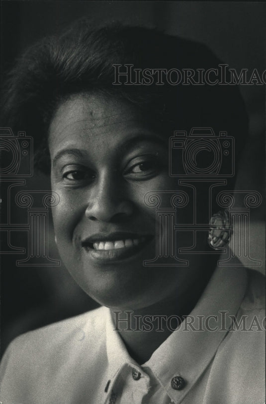 1991, Nola Starling-Ratliff new principal at Hamilton High School - Historic Images