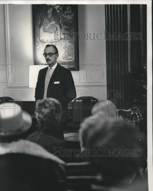 1970 Press Photo M. Kenneth Starr, Milwaukee Public Museum director - mjc09918 - Historic Images