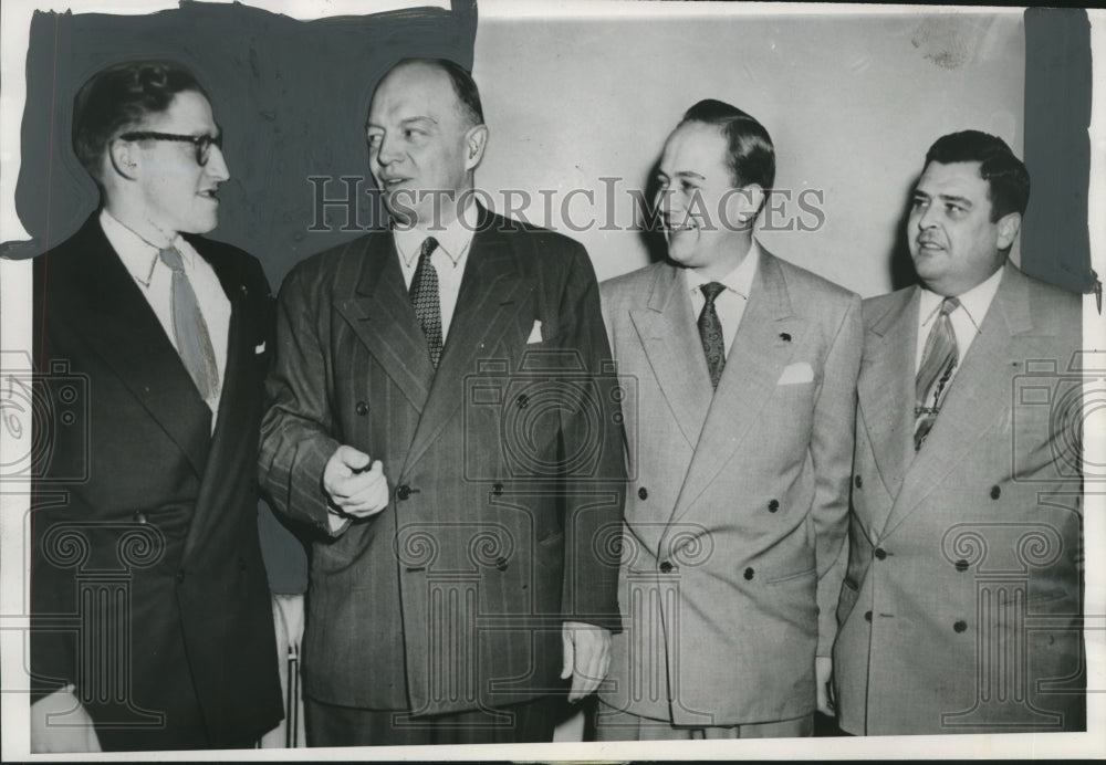 1952, Candidate Harold Stassen with friends in Racine, Wisconsin - Historic Images