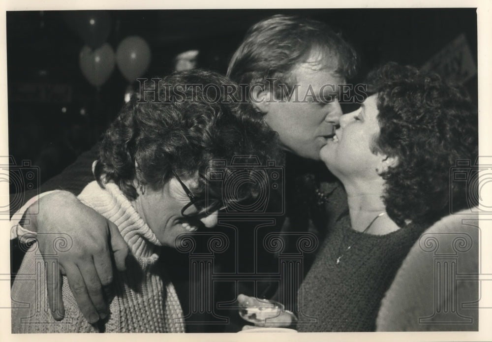 1989, New Berlin Mayor Tim Tully, with sisters at victory party - Historic Images