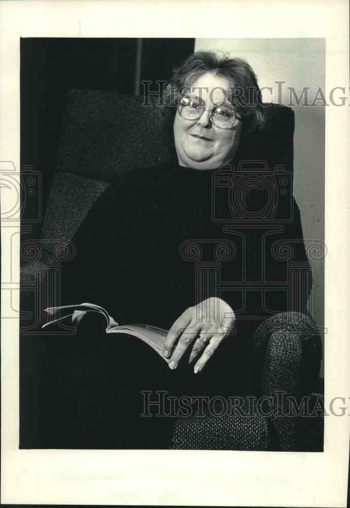 1987 Press Photo Judy Taylor interstitial cystitis sufferer Milwaukee Wisconsin - Historic Images