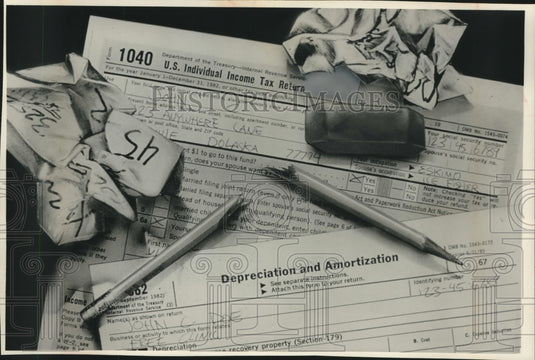 1988 Figuring withholding now will save problems at tax time - Historic Images