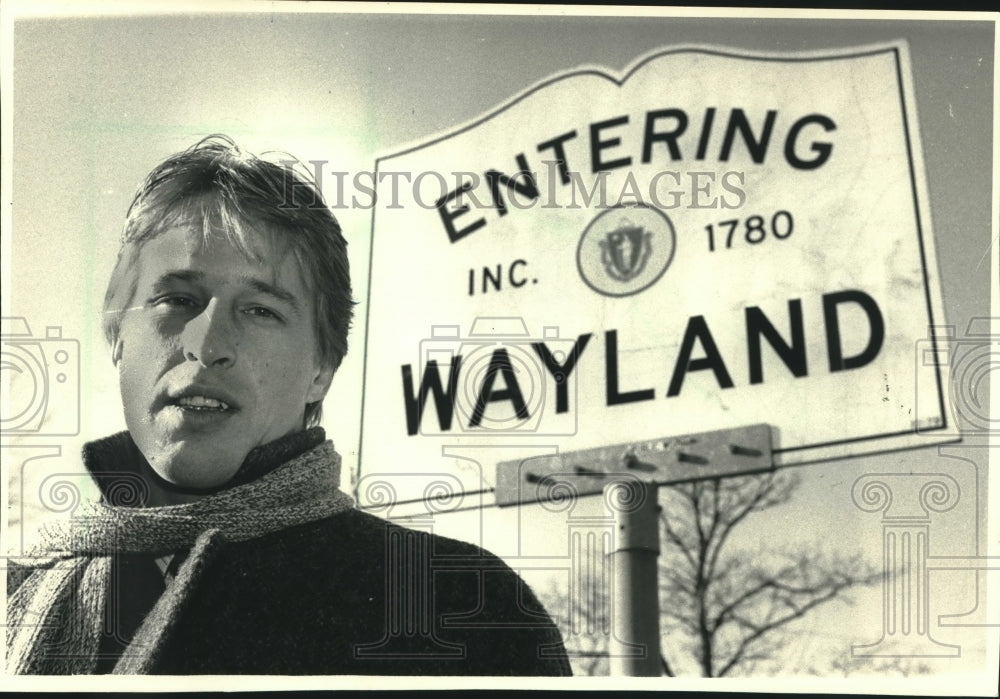 1986, Albert Thompson in Wayland, Massachusetts - mjc10818 - Historic Images