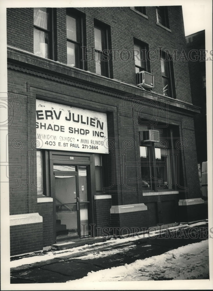 1989, Storefront of Erv Julian Shade Shop, Third Ward, Milwaukee - Historic Images
